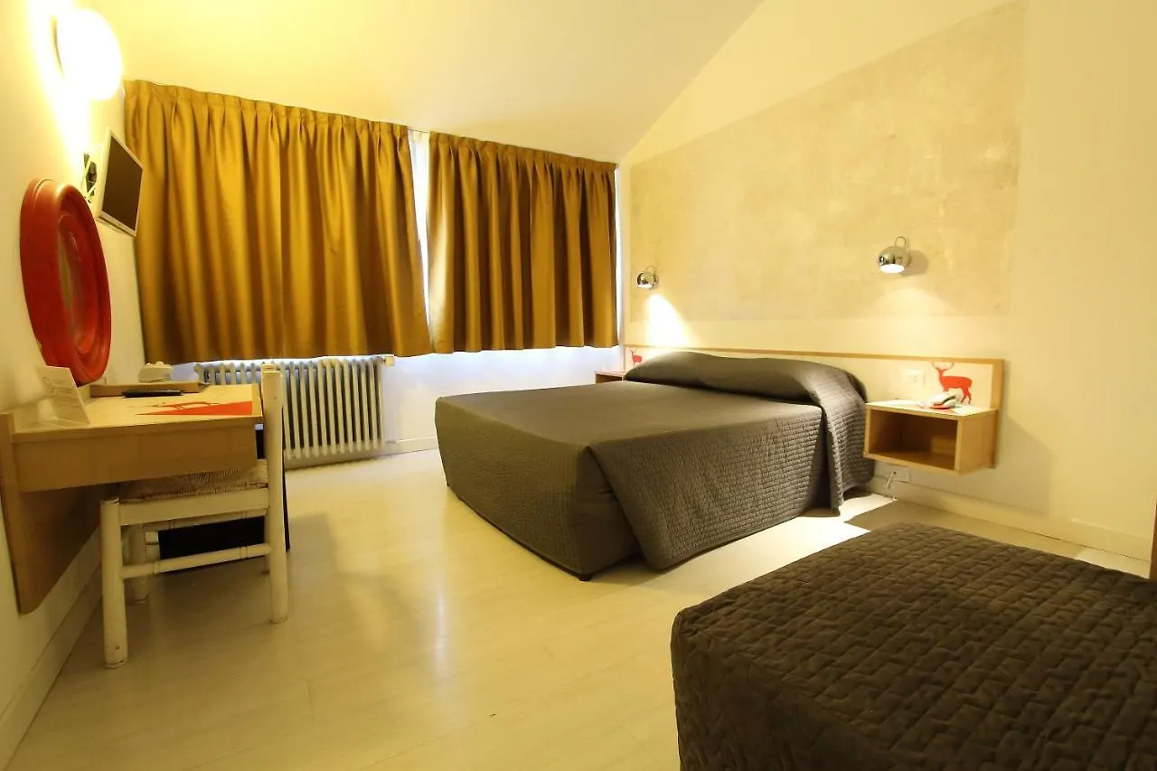 Hotel Giardino Breno 3*,